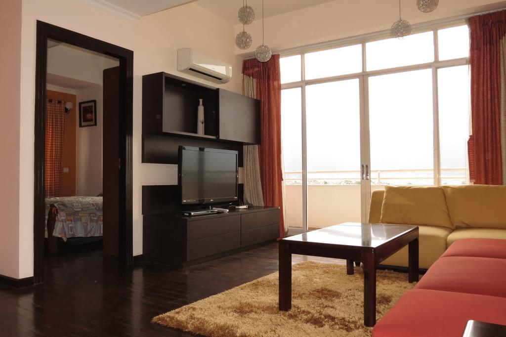 Retreat Serviced Apartment Kathmandu Bagian luar foto