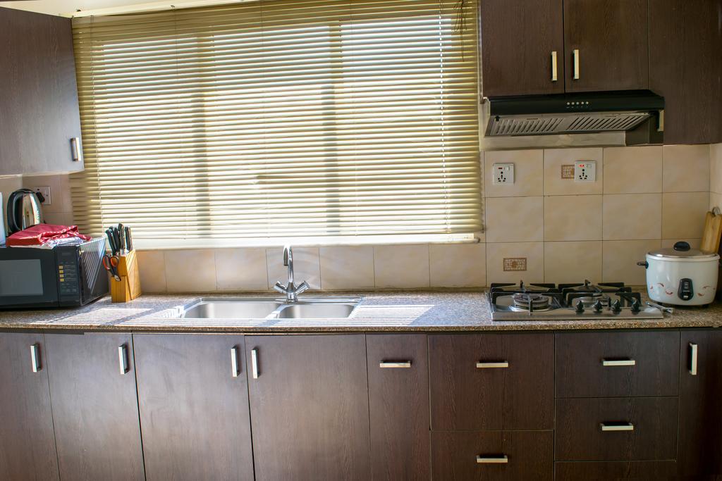 Retreat Serviced Apartment Kathmandu Bagian luar foto